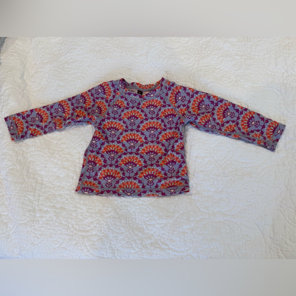 Tea Collection Vibrant Floral Rashguard